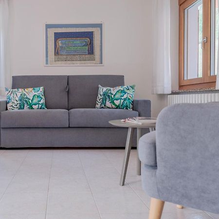 Casa Vacanze Cilla コマーノ・テルメ エクステリア 写真